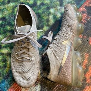 Nike Women’s Air VaporMax Flyknit String Sneakers - Size 9.5